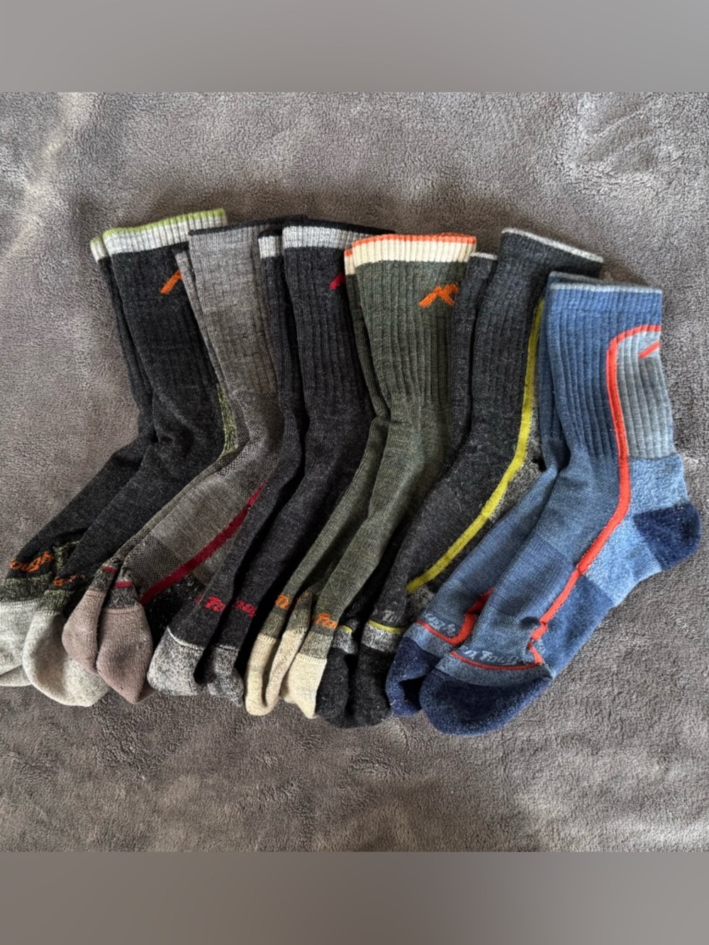 Darn Tough - 6 Pair Men’s Micro Crew Medium